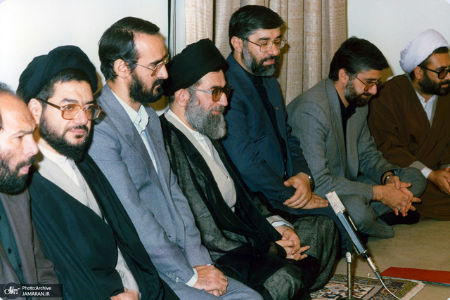 میر حسین موسوی و رهبری