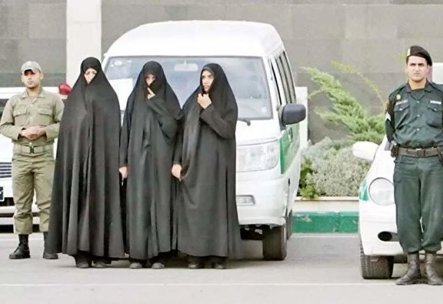 ببینید | مجازات سلبریتی‌های مخالف حجاب اعلام شد