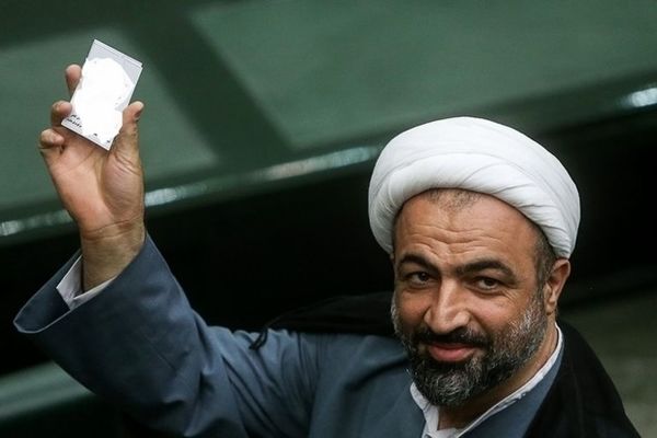رسایی به اصولگرایان هم رحم نمی‌کند
